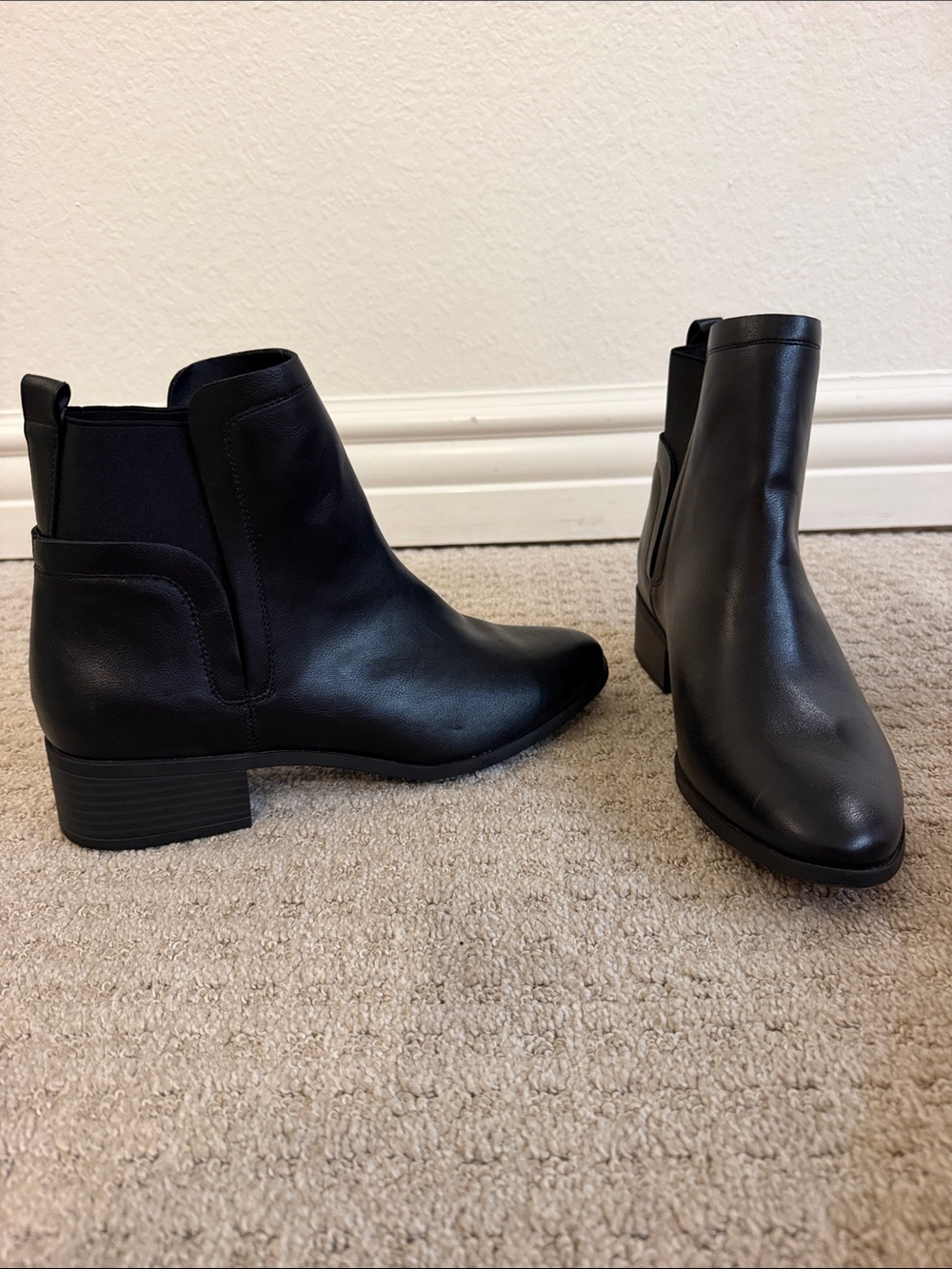 Call It Spring Black Women's Ankle Chelsea Boots - Sleek Leather Style - Size 11